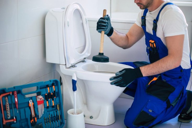 Signs It’s Time to Replace Your Toilet